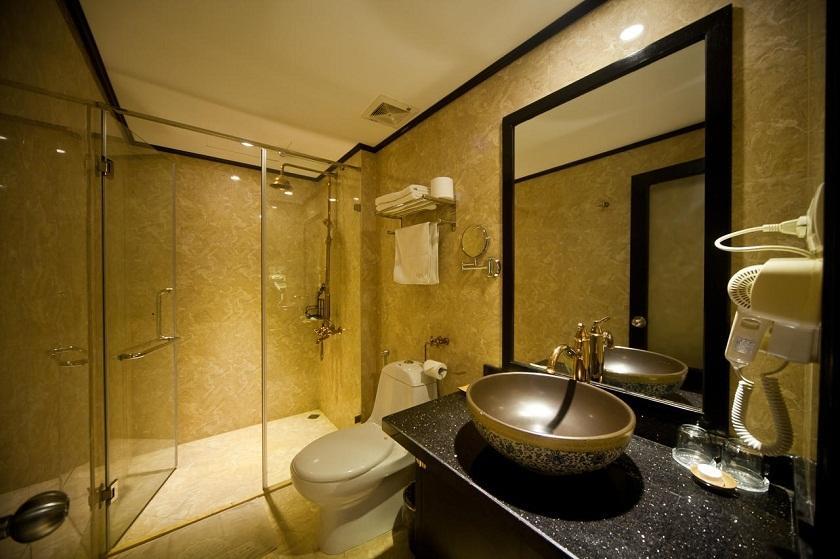 Huyen Chau Hotel Hanoi Exterior photo